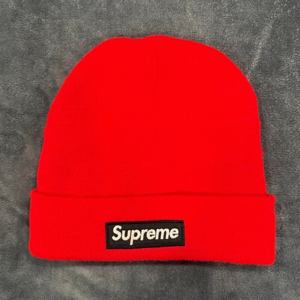 Supreme Men's Red Hat